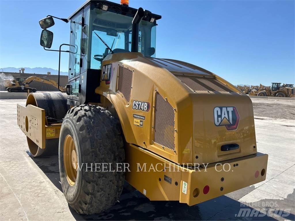 CAT CS74B Compactoare monocilindrice