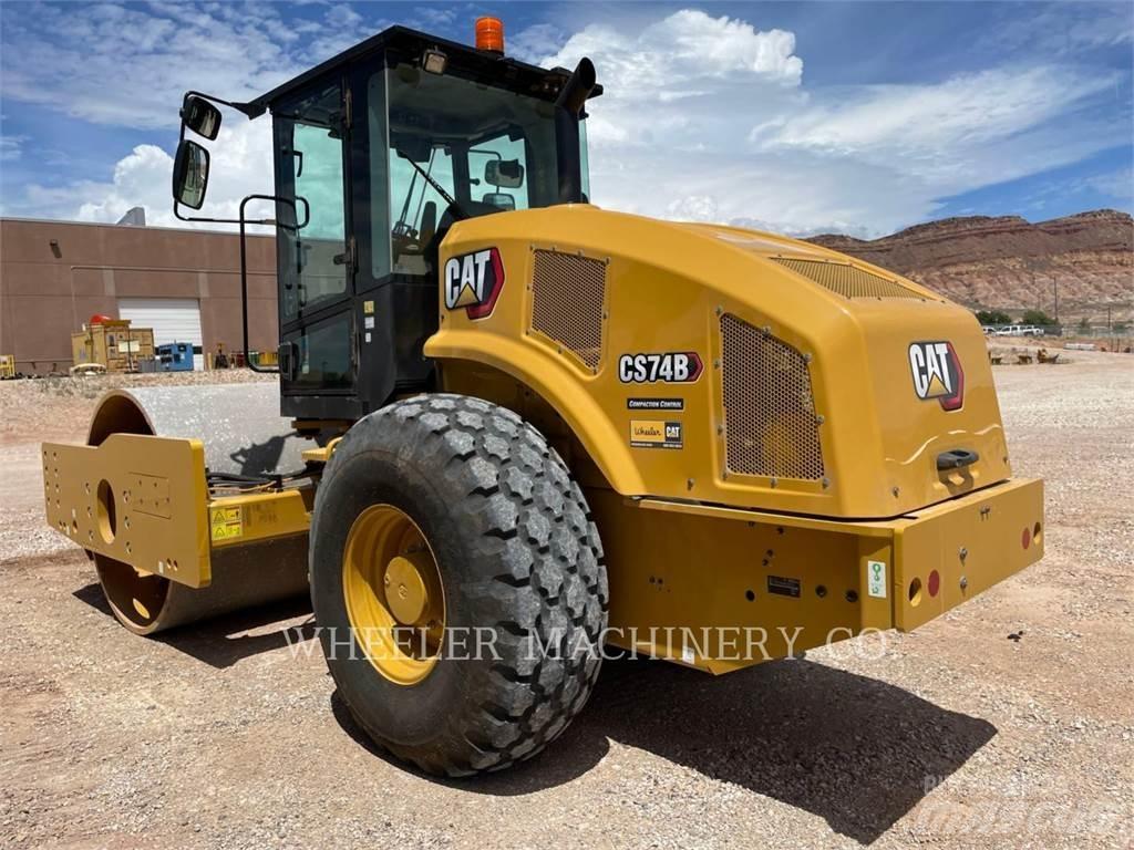 CAT CS74B Compactoare monocilindrice