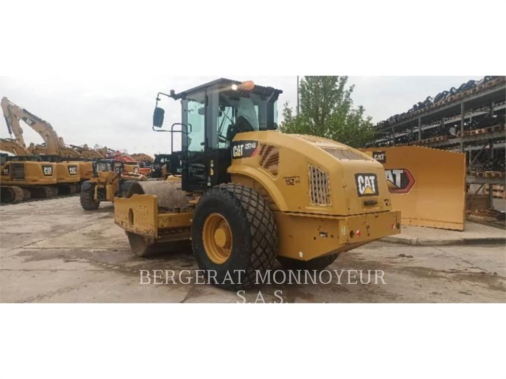 CAT CS74B 4F Compactoare sol