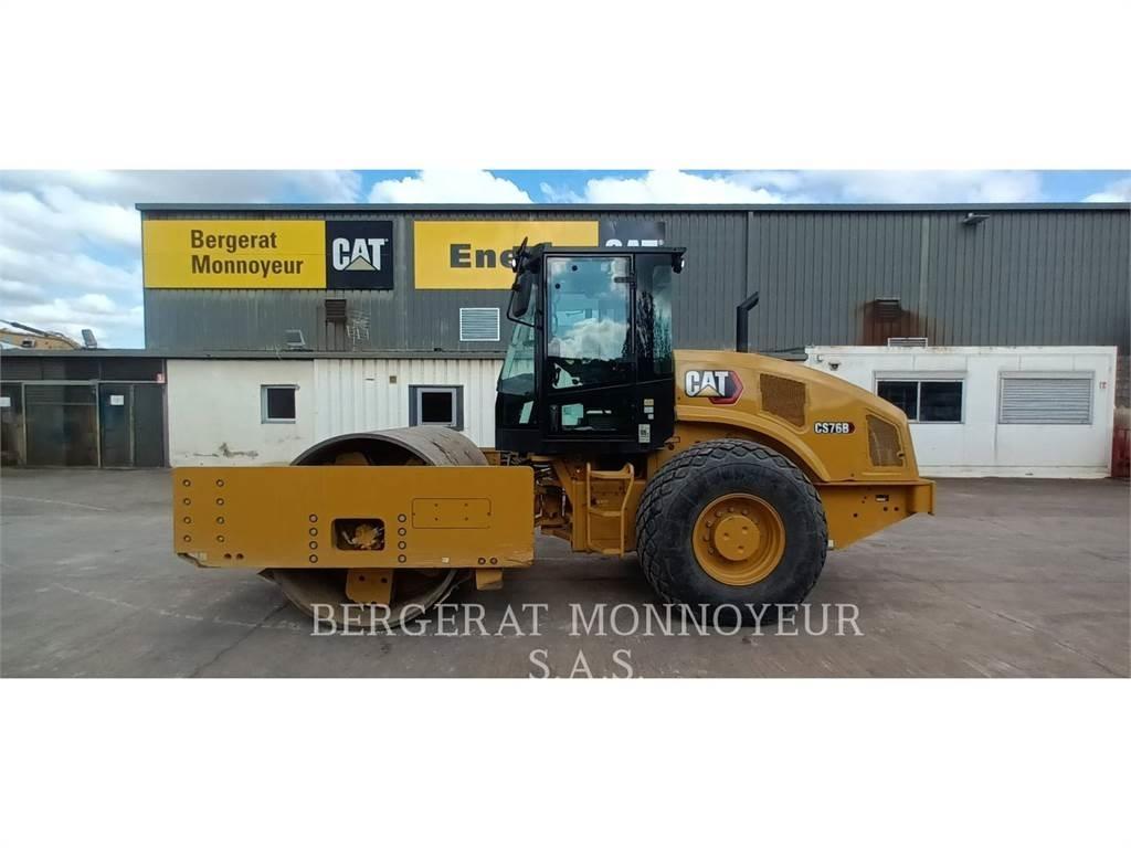 CAT CS76B 4F Compactoare sol