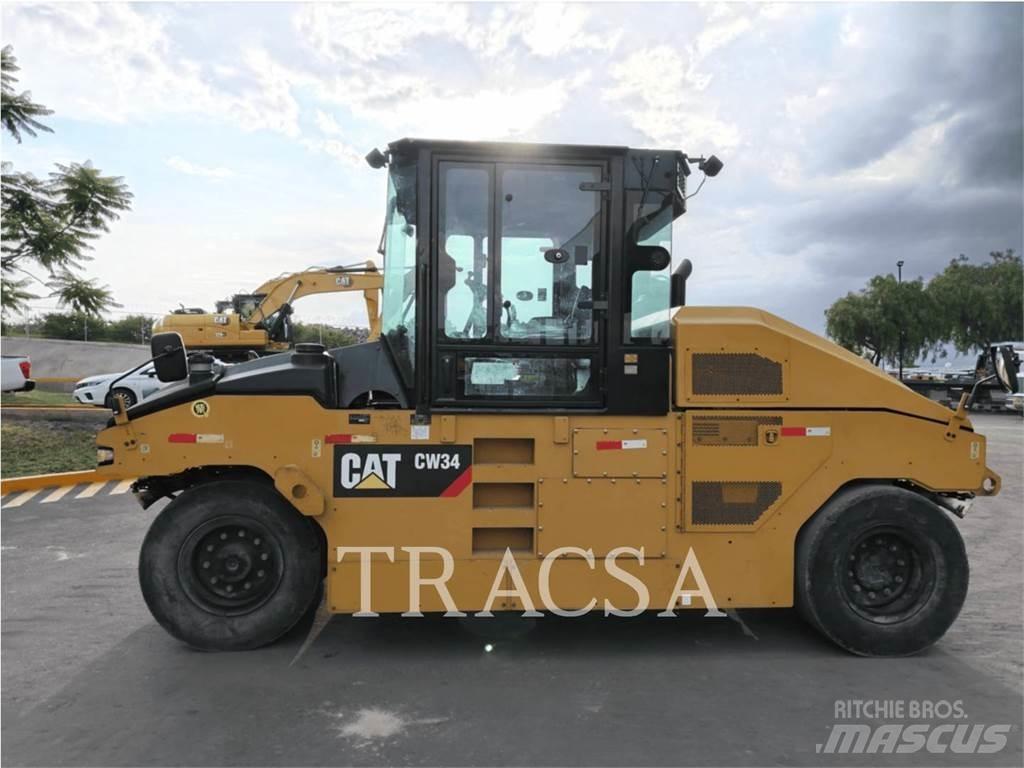 CAT CW 34 Cilindri compactori cu roti