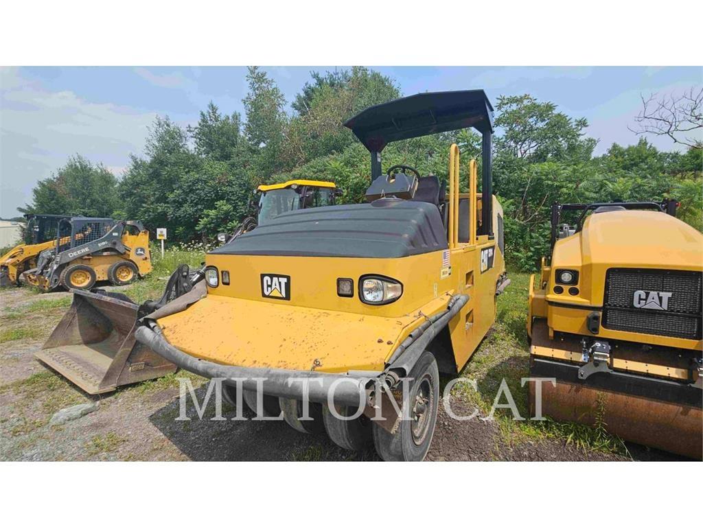 CAT CW14 Cilindri compactori cu roti