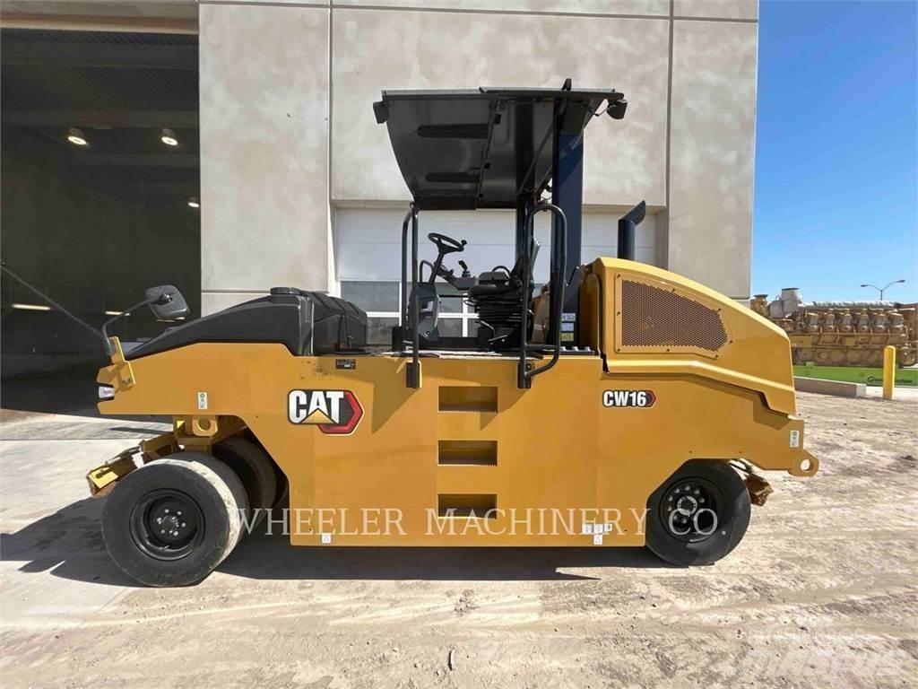 CAT CW16 Cilindri compactori cu roti