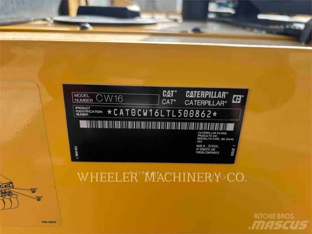 CAT CW16 Cilindri compactori cu roti