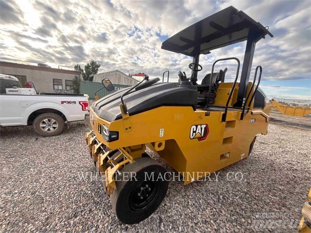 CAT CW16 Cilindri compactori cu roti