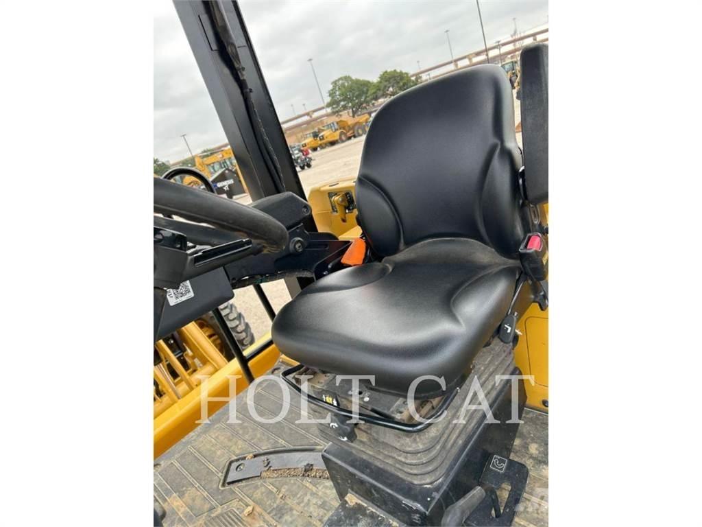 CAT CW16 Compactoare monocilindrice