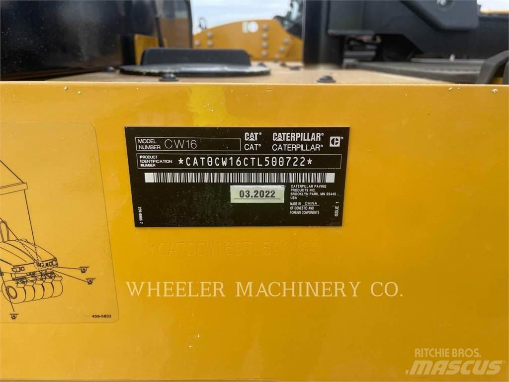 CAT CW16 Cilindri compactori cu roti