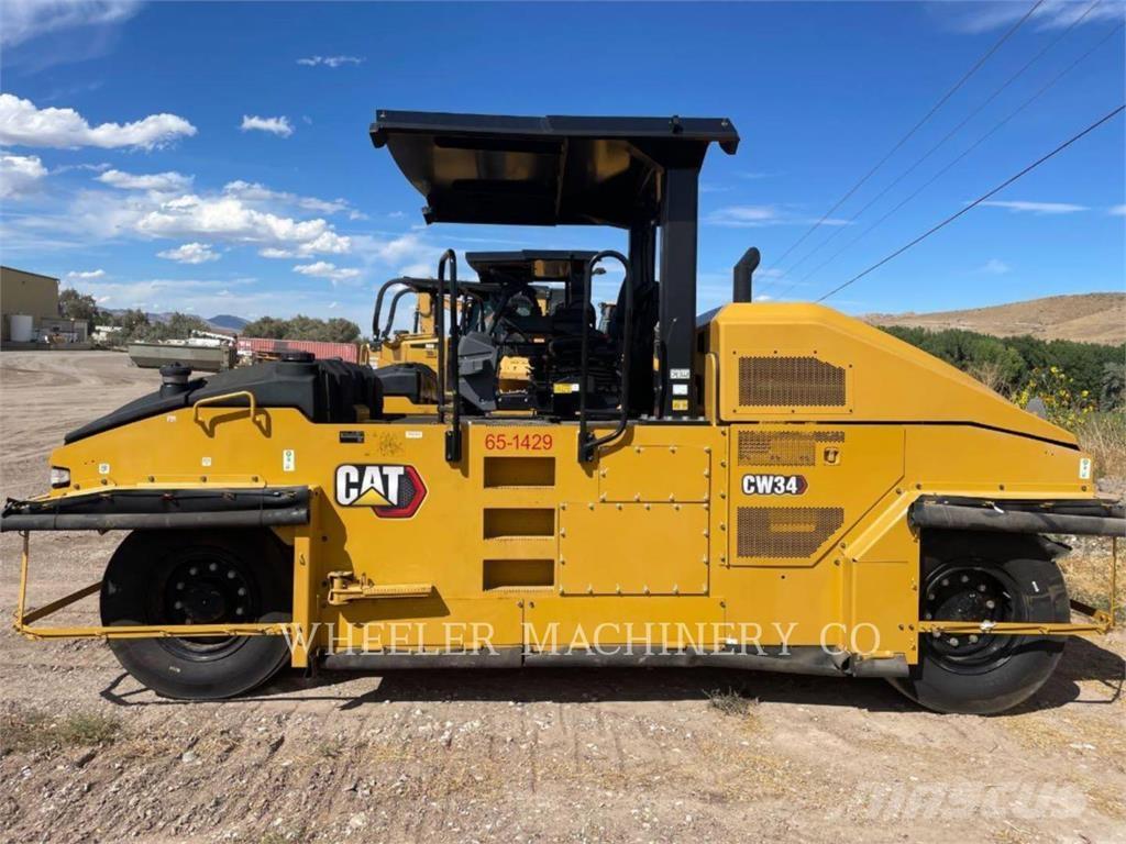 CAT CW34 Cilindri compactori cu roti