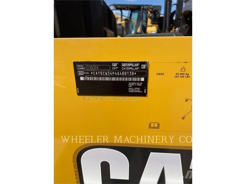 CAT CW34 Cilindri compactori cu roti