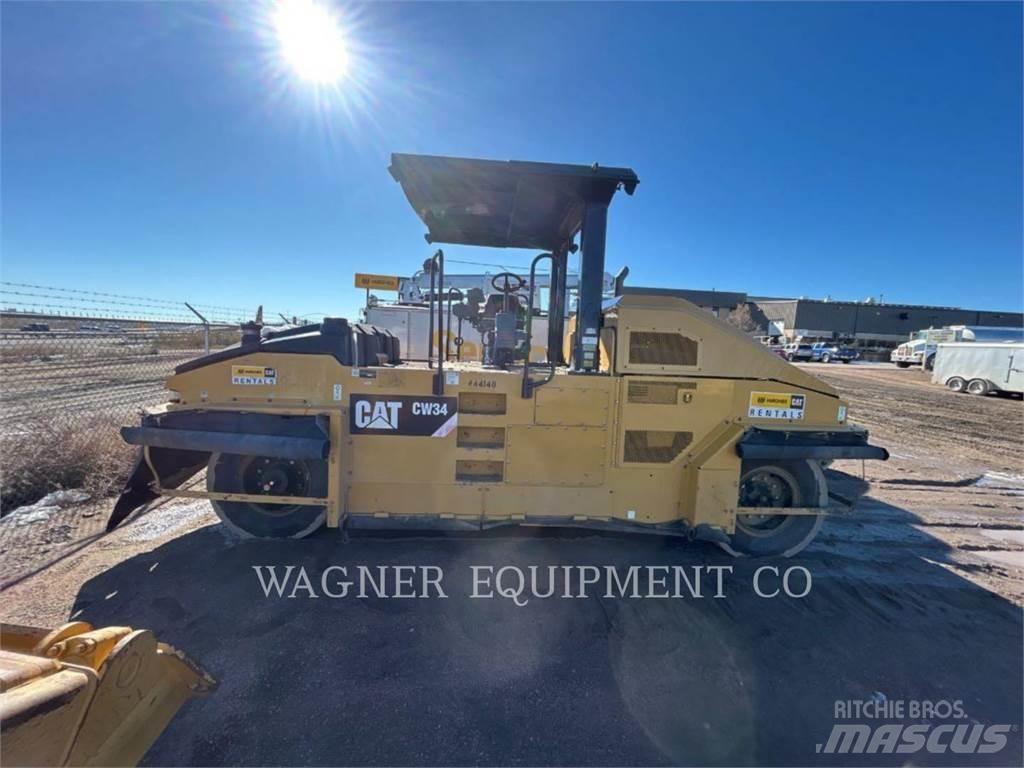 CAT CW34 Compactoare sol