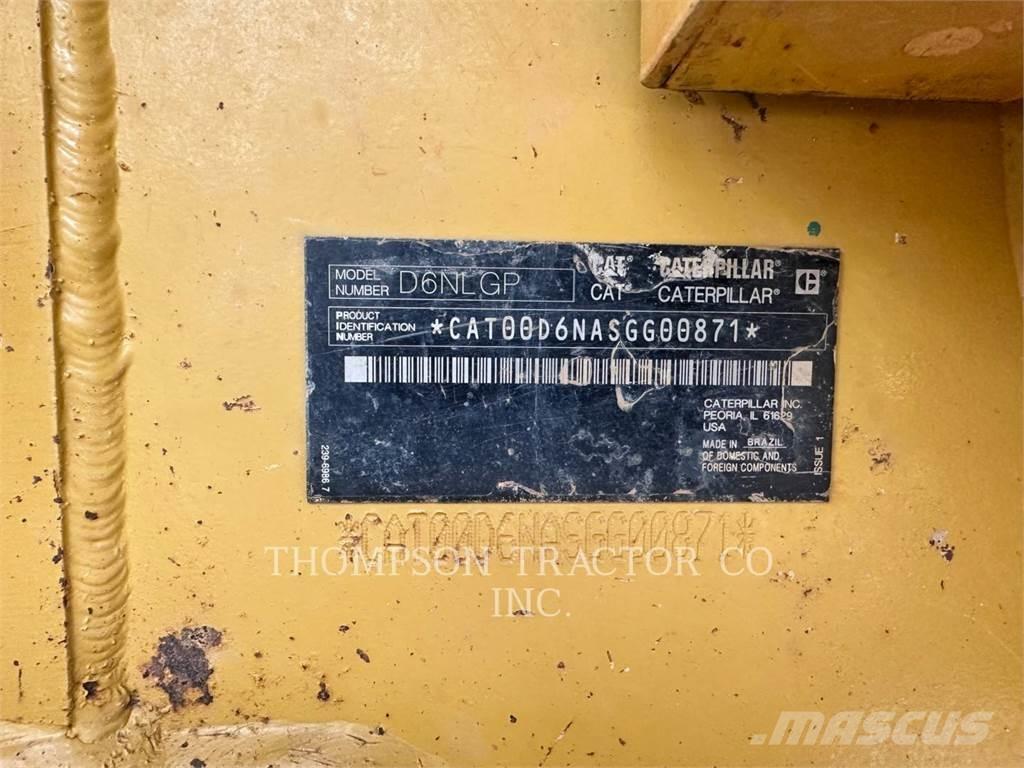 CAT D 6 N LGP Buldozere pe senile