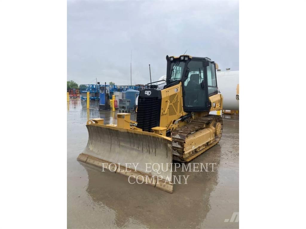 CAT D1-12VI Buldozere pe senile