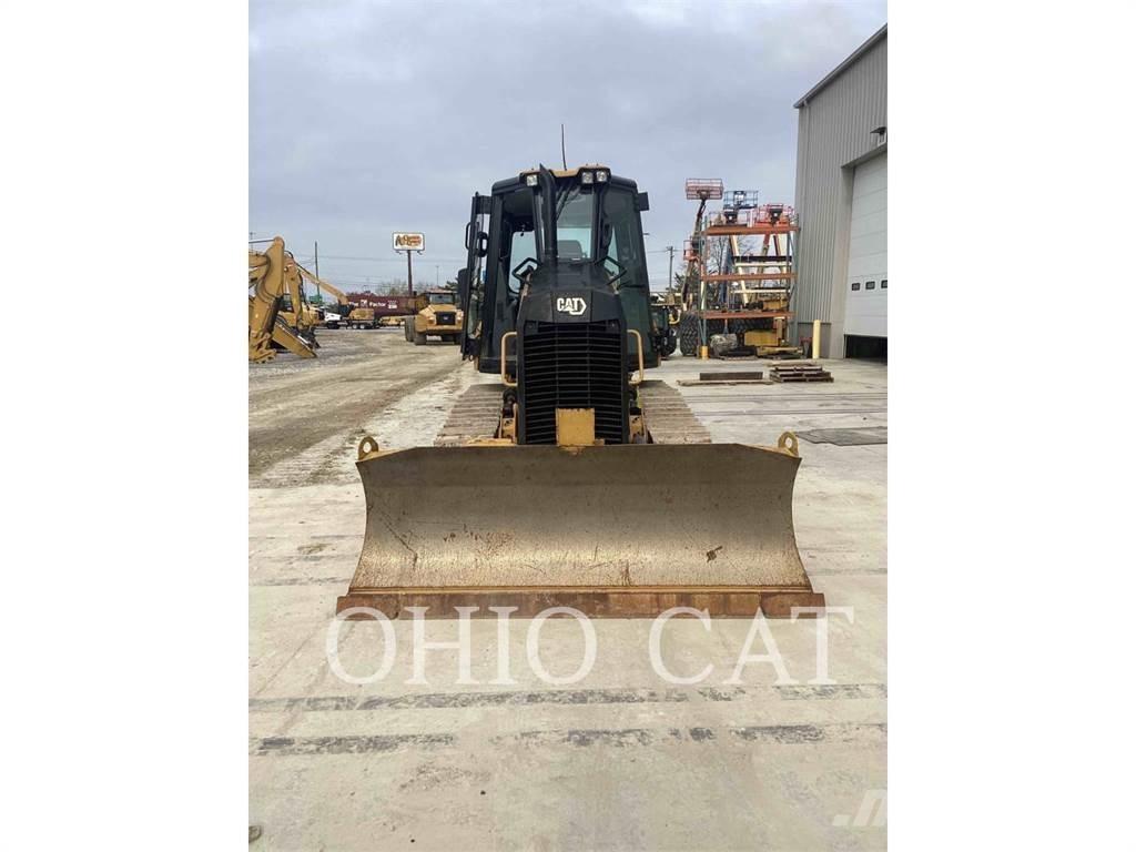 CAT D1 XL Buldozere pe senile
