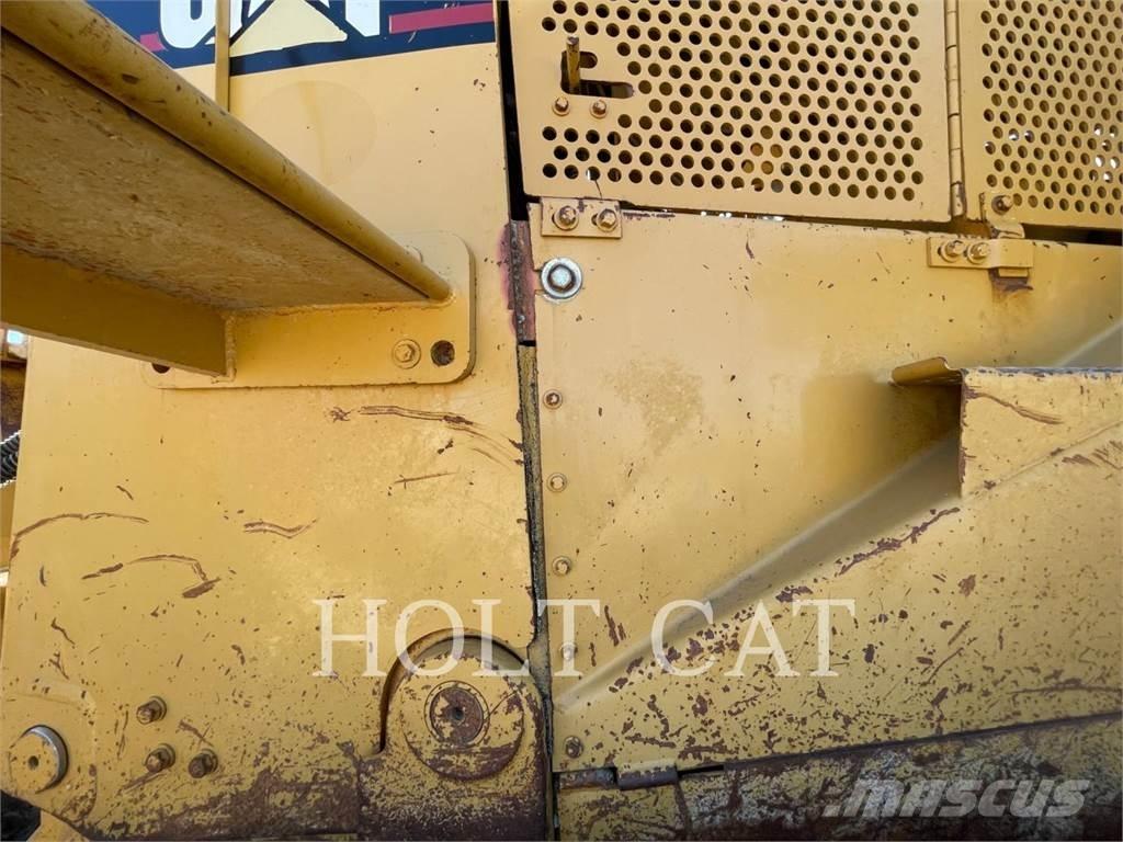 CAT D10R Buldozere pe senile
