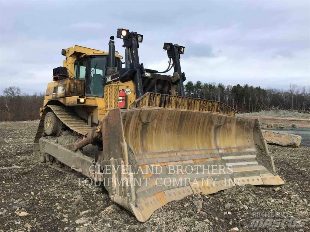 CAT D10T Buldozere pe senile