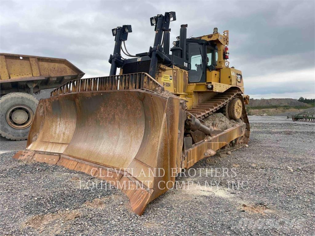 CAT D10T Buldozere pe senile