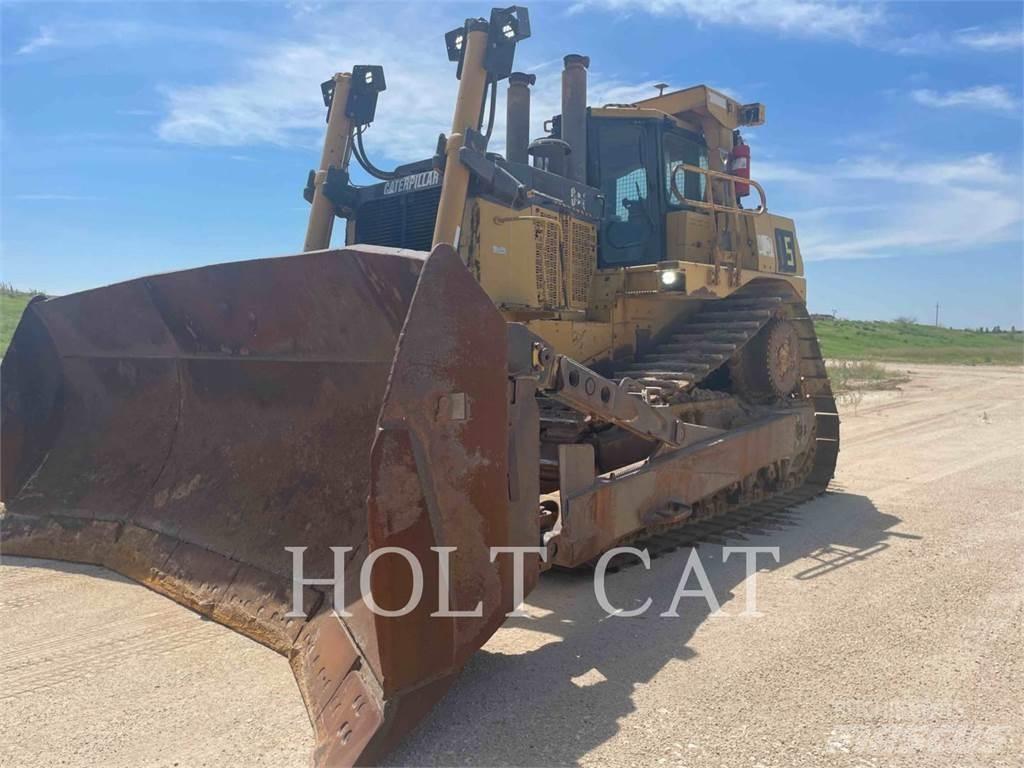 CAT D10T Buldozere pe senile
