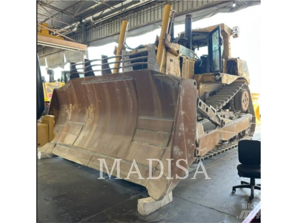 CAT D10T Buldozere pe senile