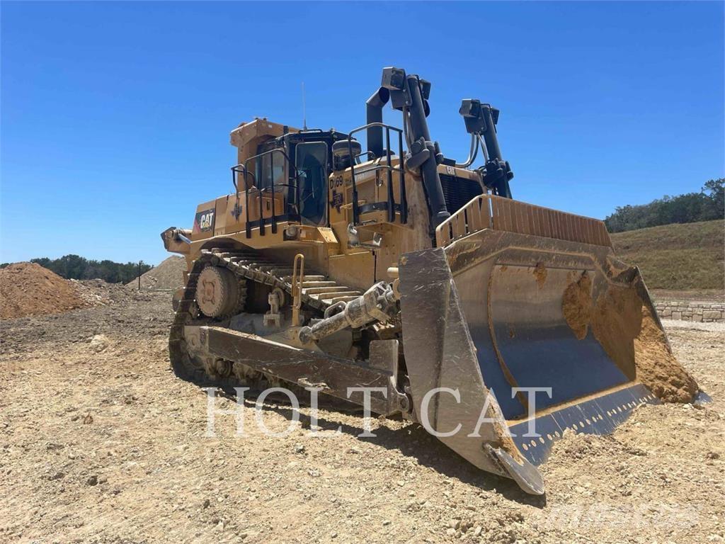 CAT D10T2 Buldozere pe senile