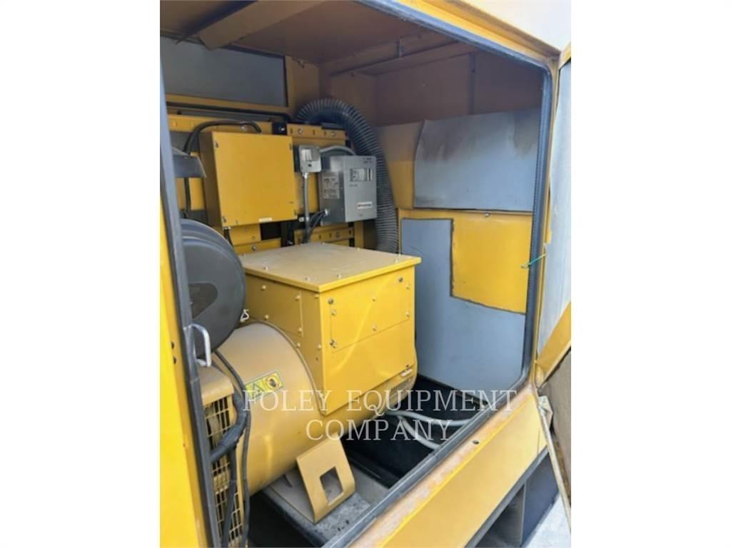 CAT D150-8 Generatoare Diesel