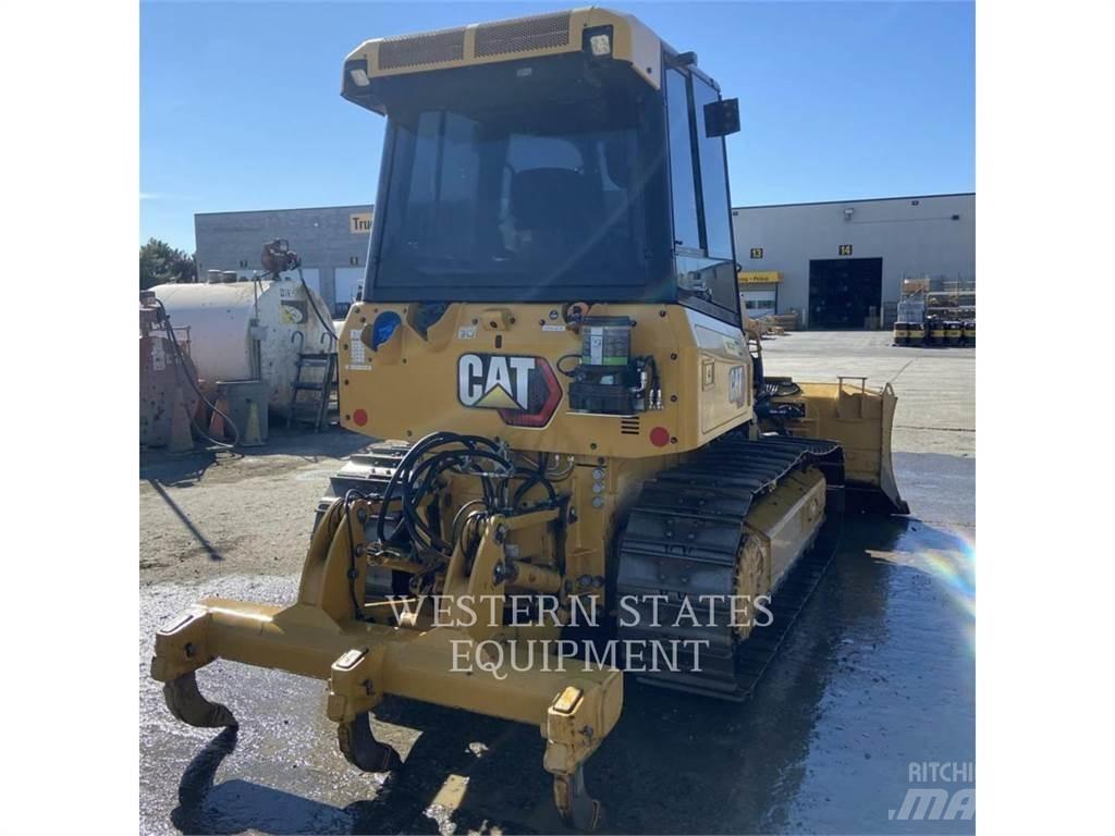 CAT D2 Buldozere pe senile