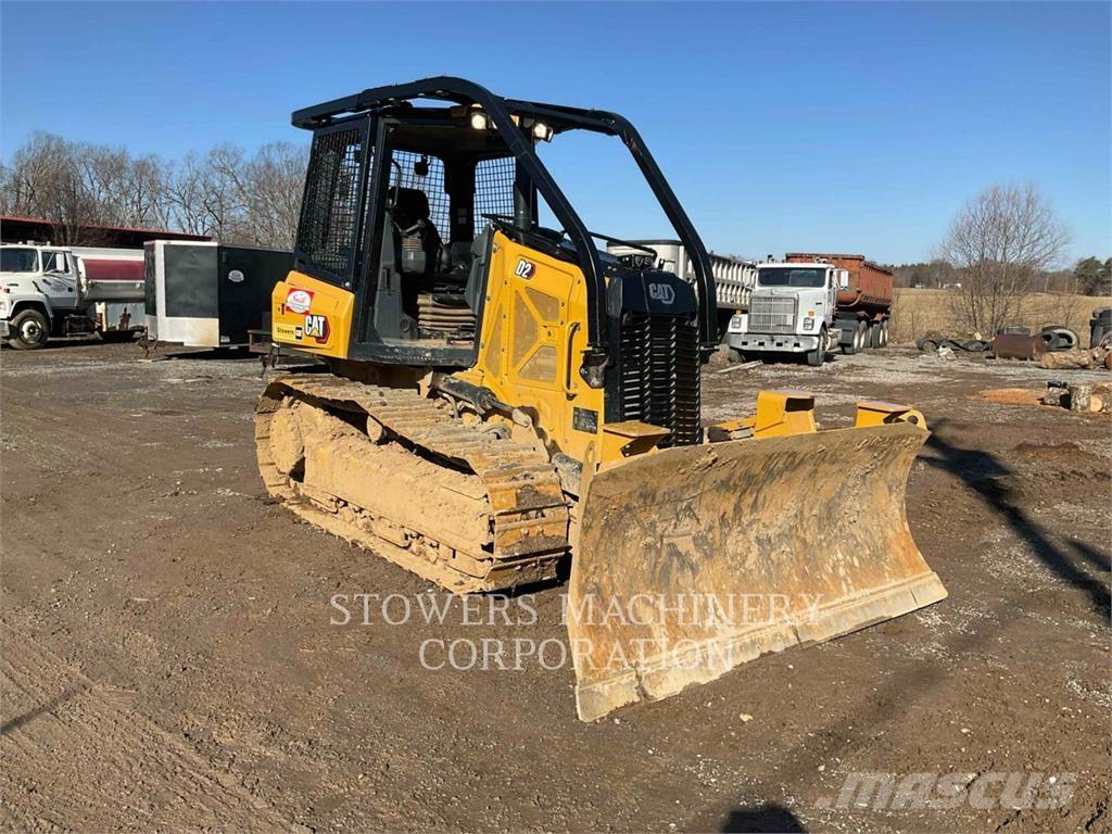 CAT D2 Buldozere pe senile