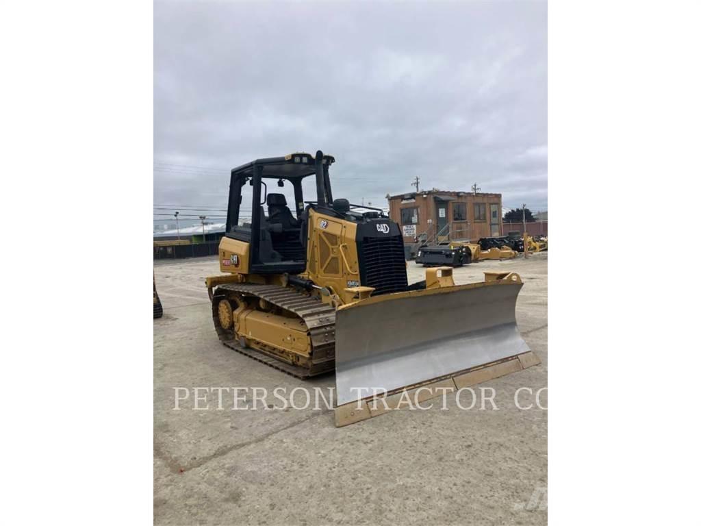 CAT D2 Buldozere pe senile