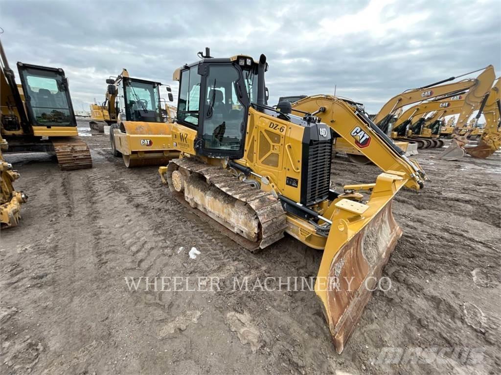 CAT D2 XL Buldozere pe senile