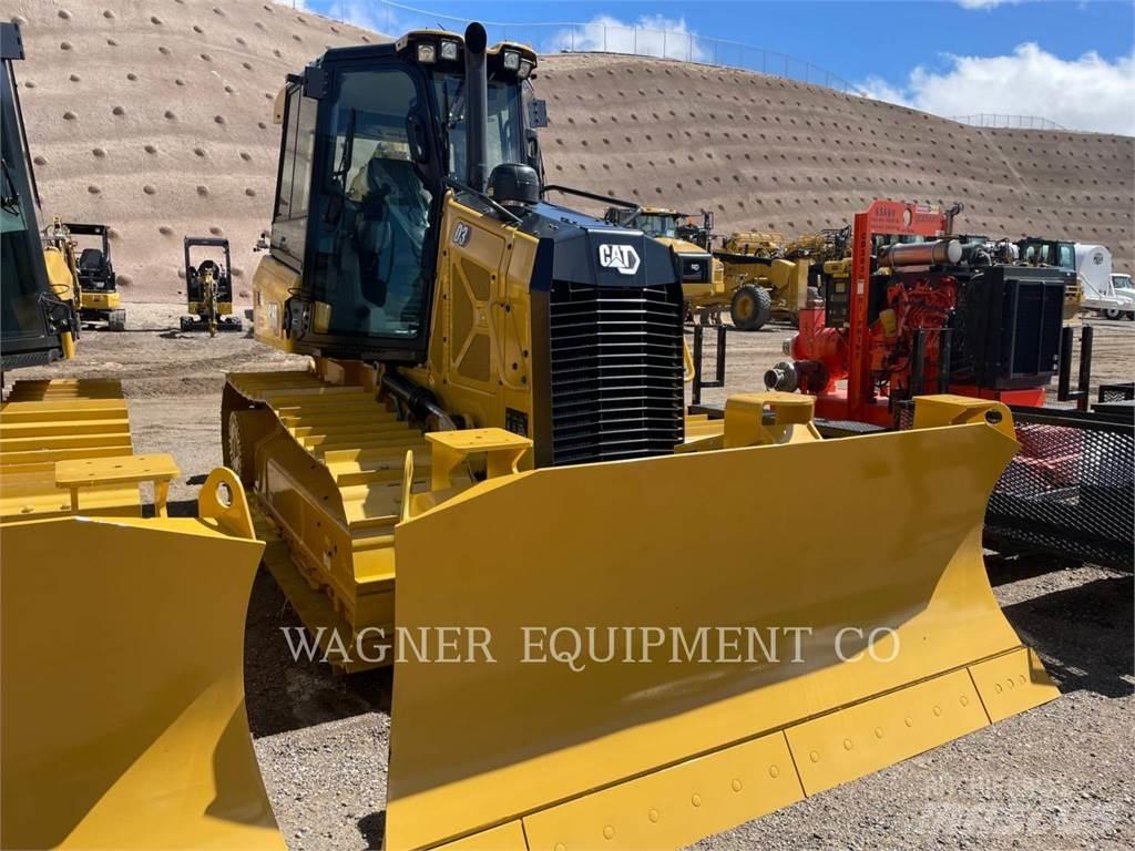 CAT D3 Buldozere pe senile