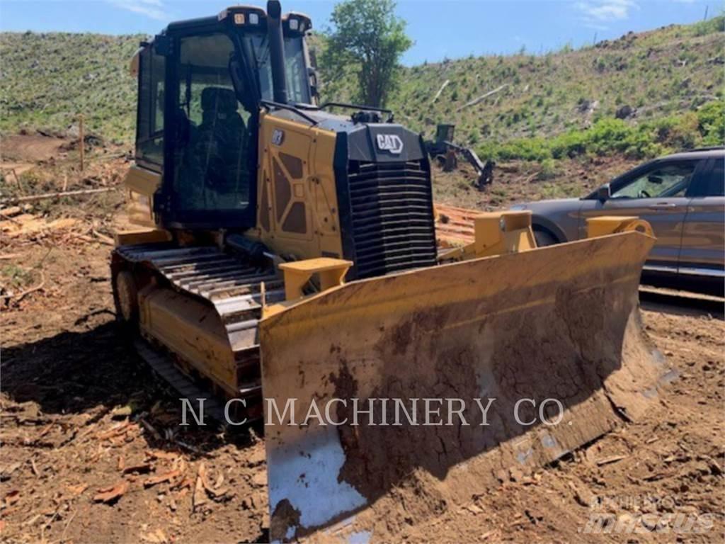 CAT D3 Buldozere pe senile