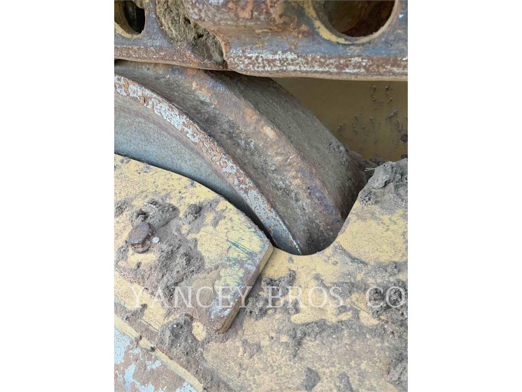 CAT D3 Buldozere pe senile