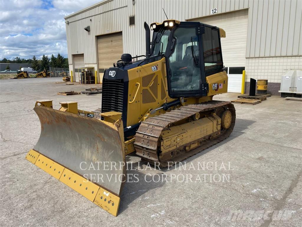 CAT D3 Buldozere pe senile
