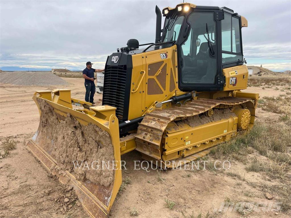 CAT D3 Buldozere pe senile