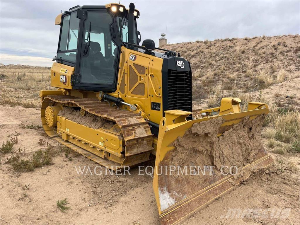 CAT D3 Buldozere pe senile