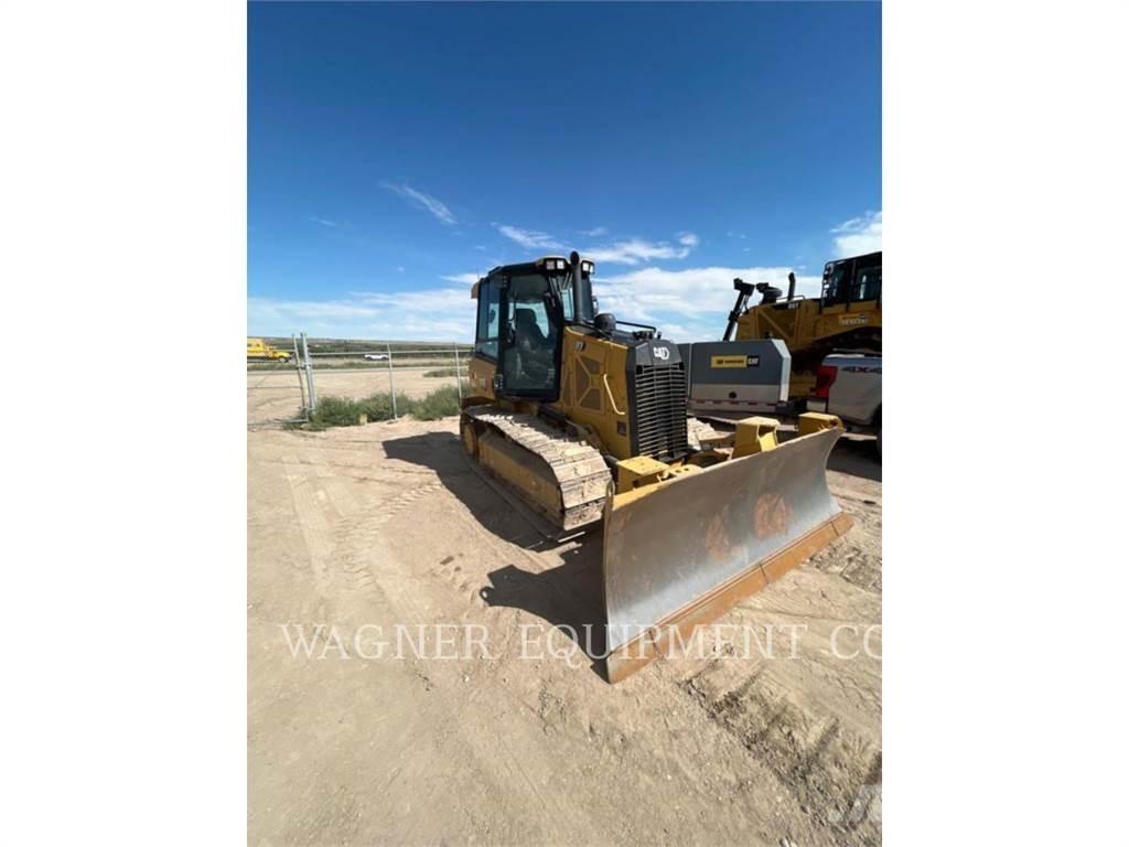 CAT D3 Buldozere pe senile