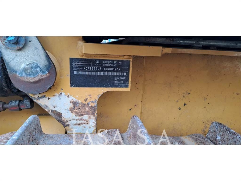 CAT D3-12 Buldozere pe senile