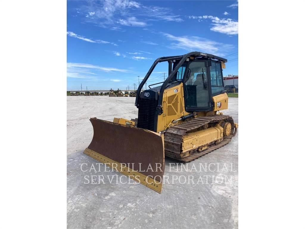 CAT D3-12 Buldozere pe senile