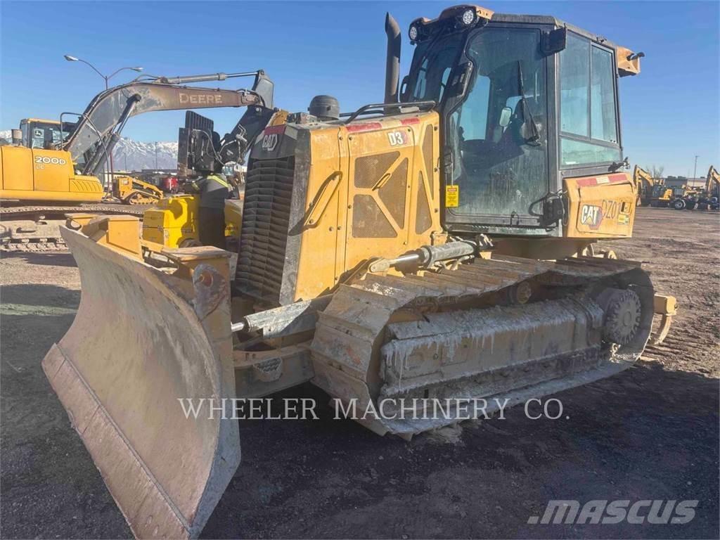 CAT D3 XL Buldozere pe senile