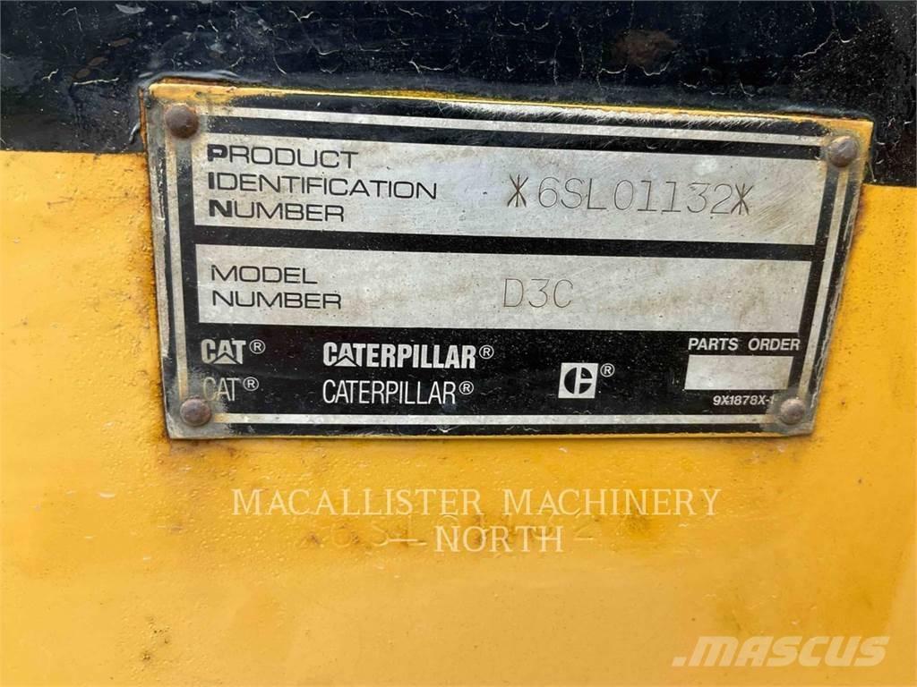 CAT D3CX Buldozere pe senile
