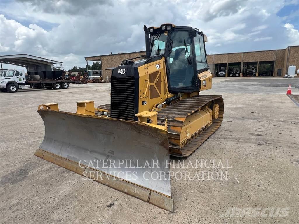 CAT D3G Buldozere pe senile