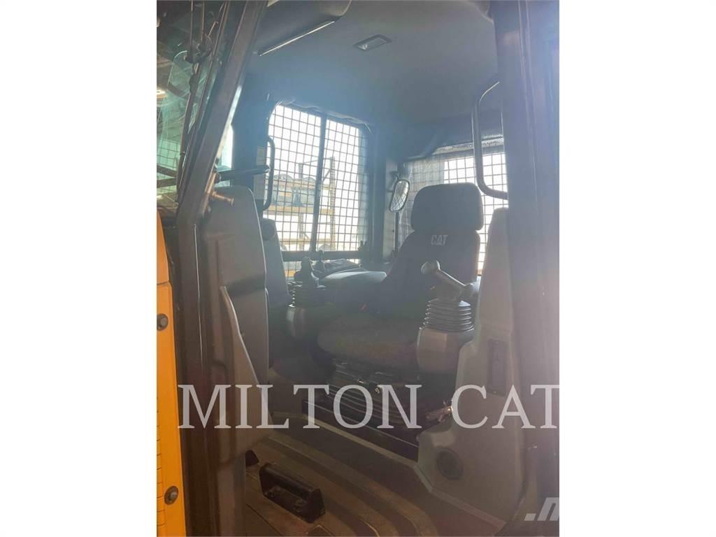 CAT D3K 2 XL Buldozere pe senile