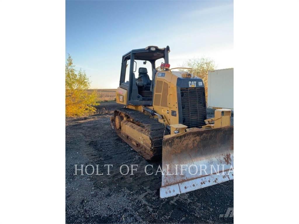 CAT D3K2 Buldozere pe senile