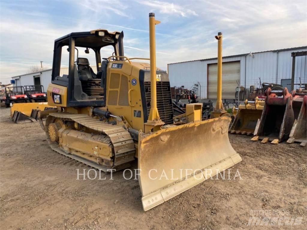CAT D3K2 Buldozere pe senile