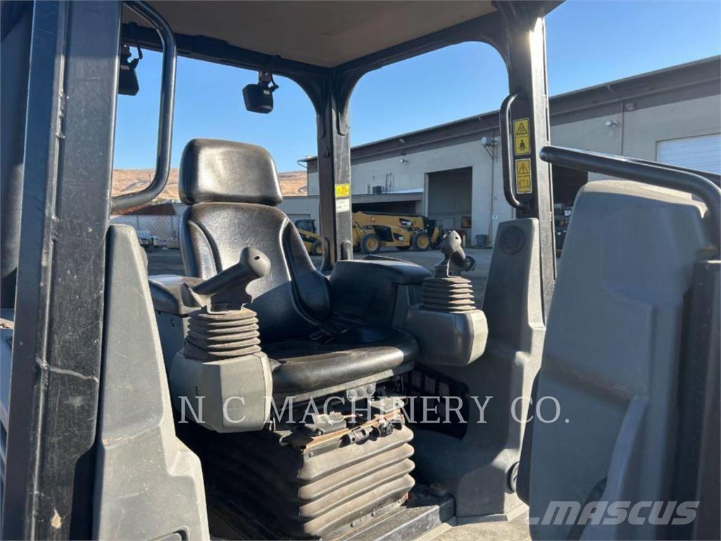 CAT D3K2 XLCN Buldozere pe senile