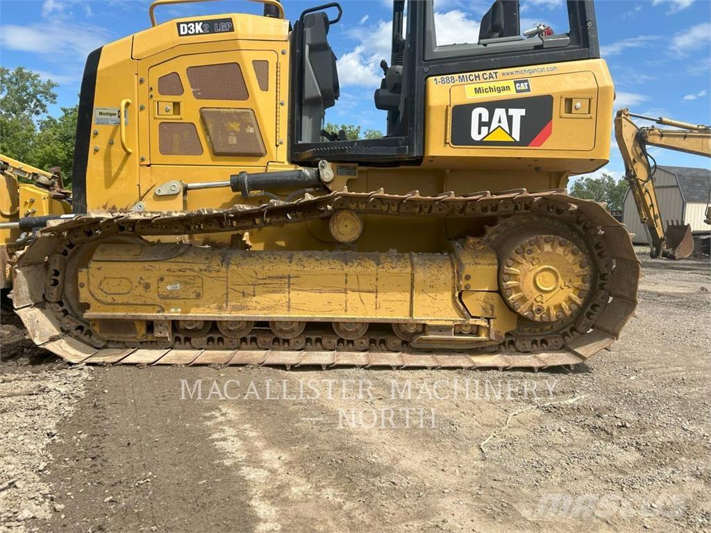 CAT D3K2L 4F Buldozere pe senile
