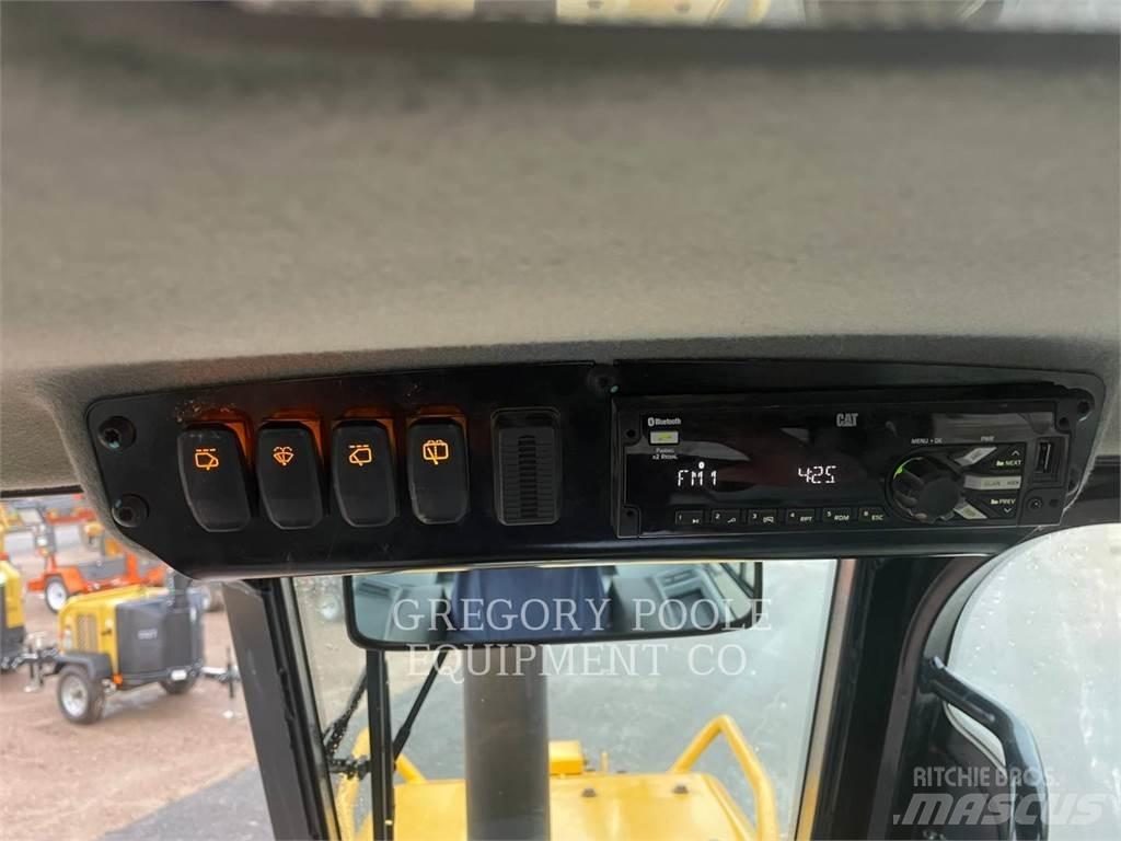 CAT D3K2XL Buldozere pe senile