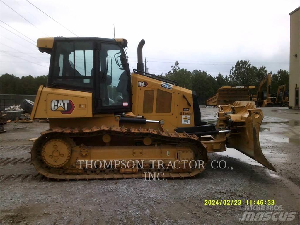 CAT D4 Buldozere pe senile