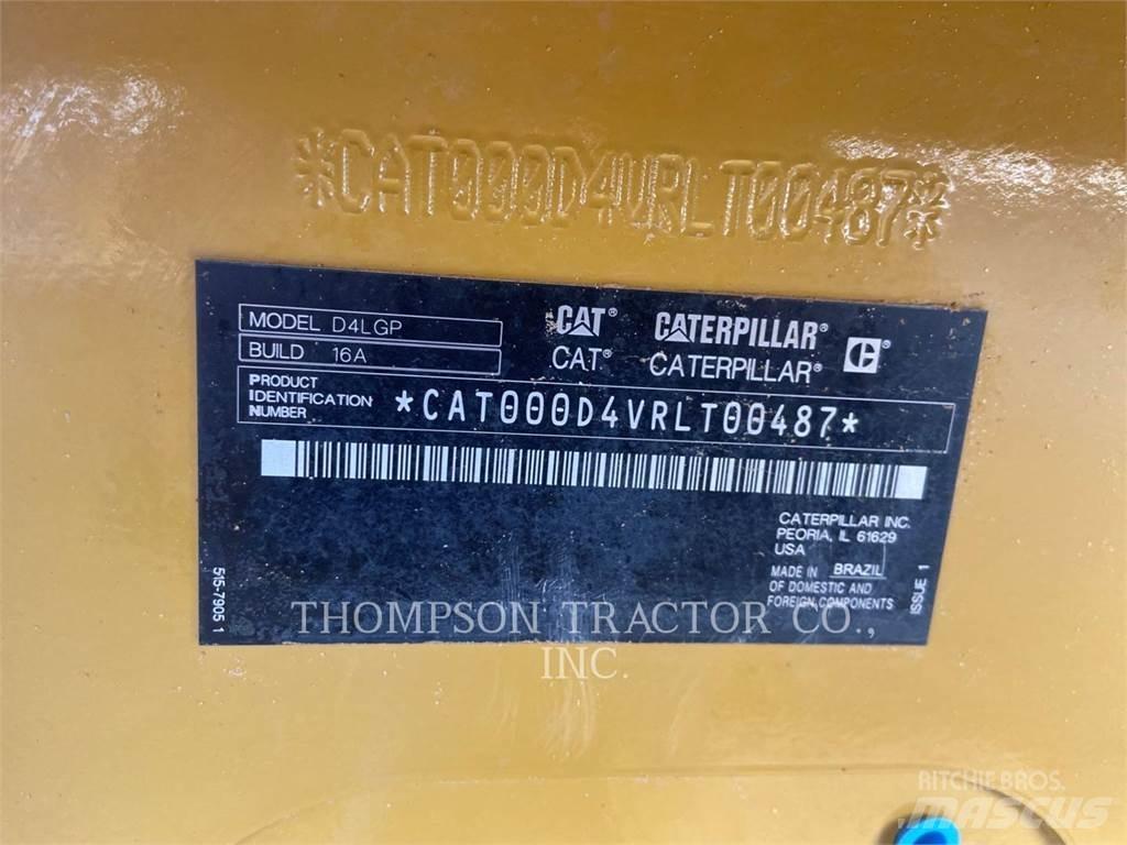 CAT D4 Buldozere pe senile