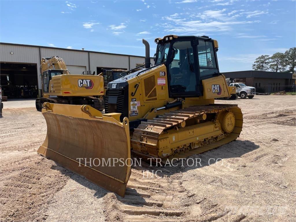CAT D4 Buldozere pe senile