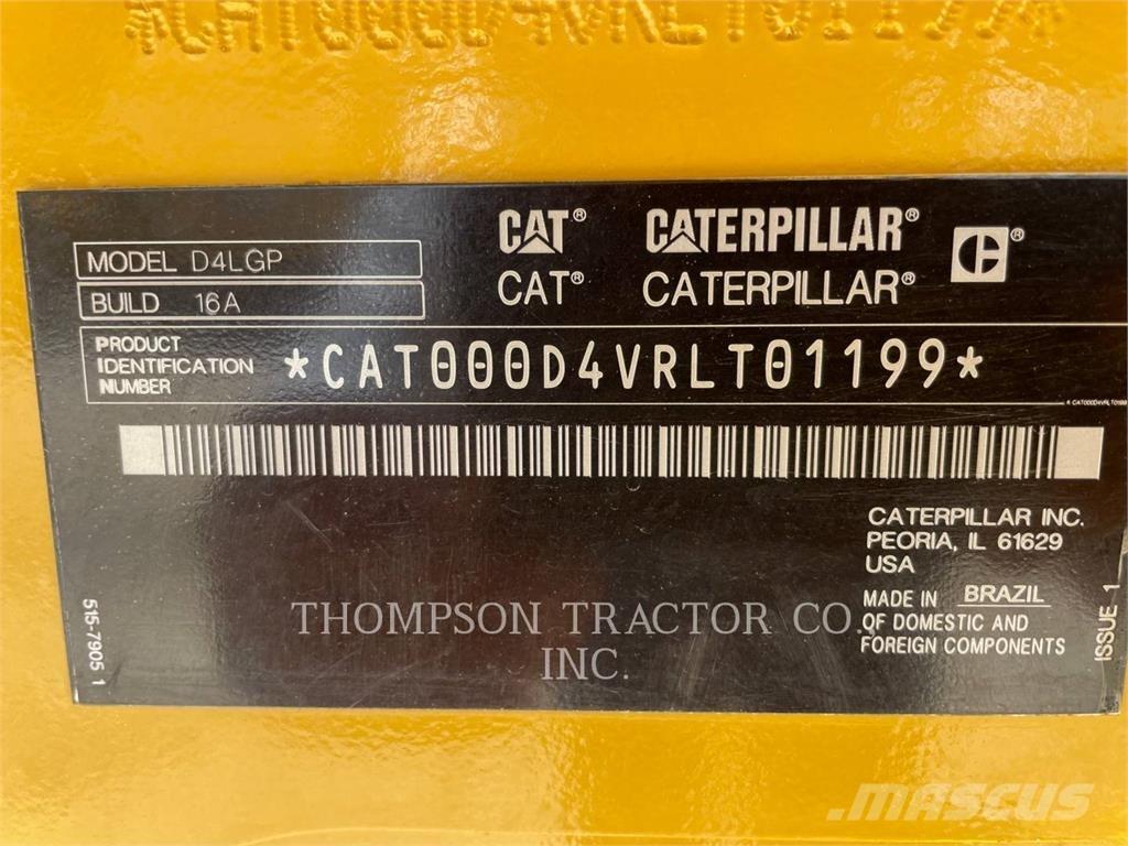 CAT D4 Buldozere pe senile